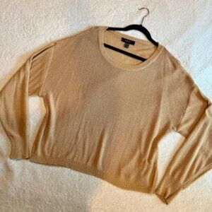 Forever 21 Crew Neck Sweater with Cozy Texture and Relaxed Fit